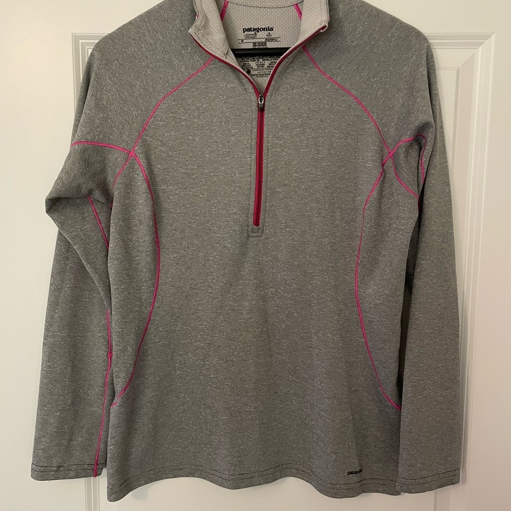 Patagonia Capilene Women’s Midweight Zip Neck Heather Gray and Pink Zip Pullover - Picture 3 of 6